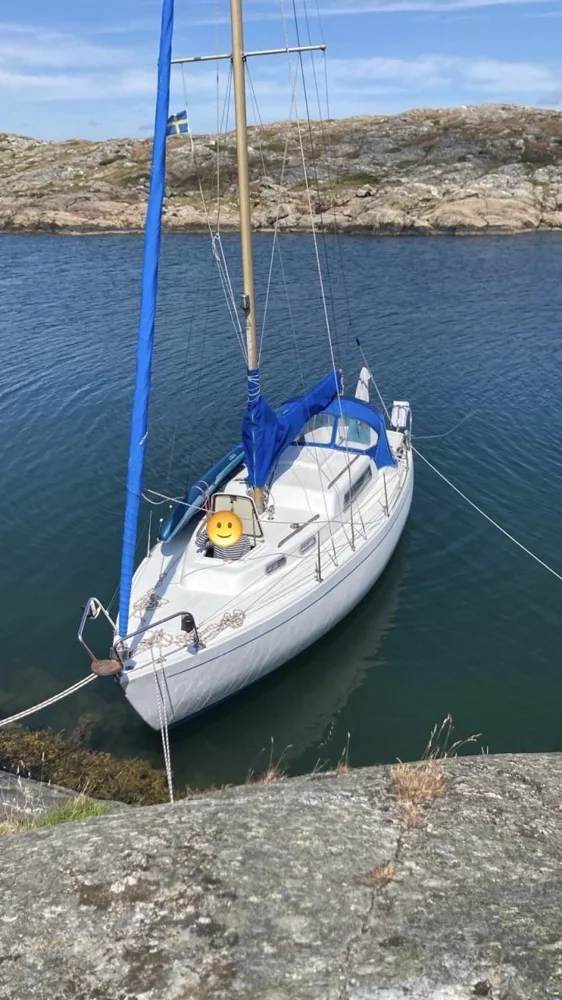 BoatPhoto.coverAlt