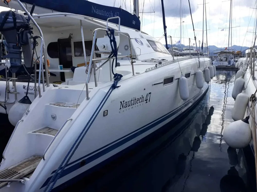 BoatPhoto.alt