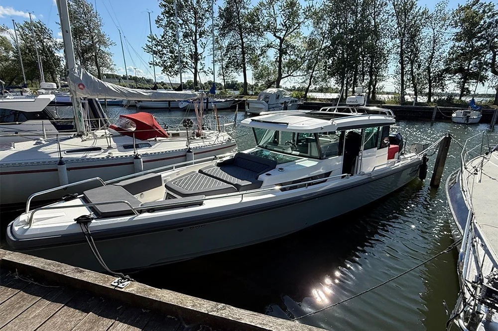 BoatPhoto.alt