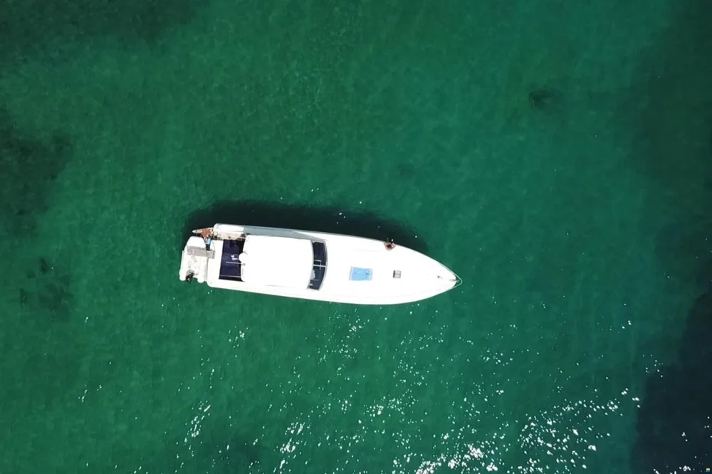 BoatPhoto.alt