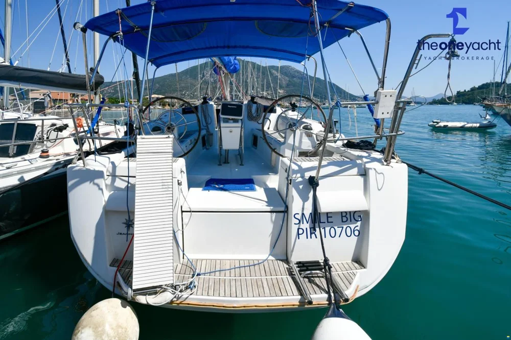 BoatPhoto.alt