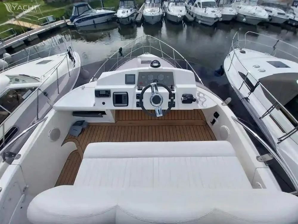 BoatPhoto.alt