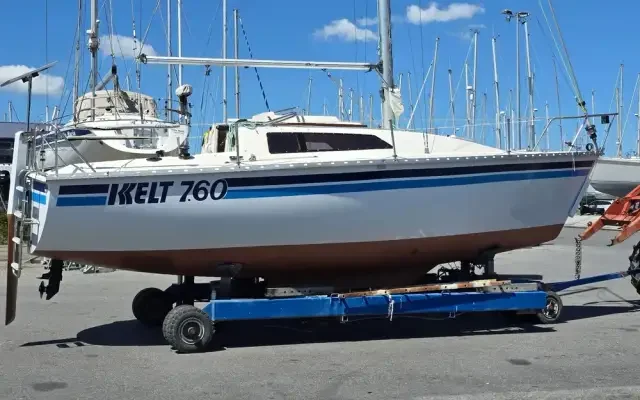 BoatPhoto.alt