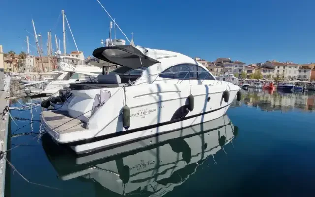 BoatPhoto.alt