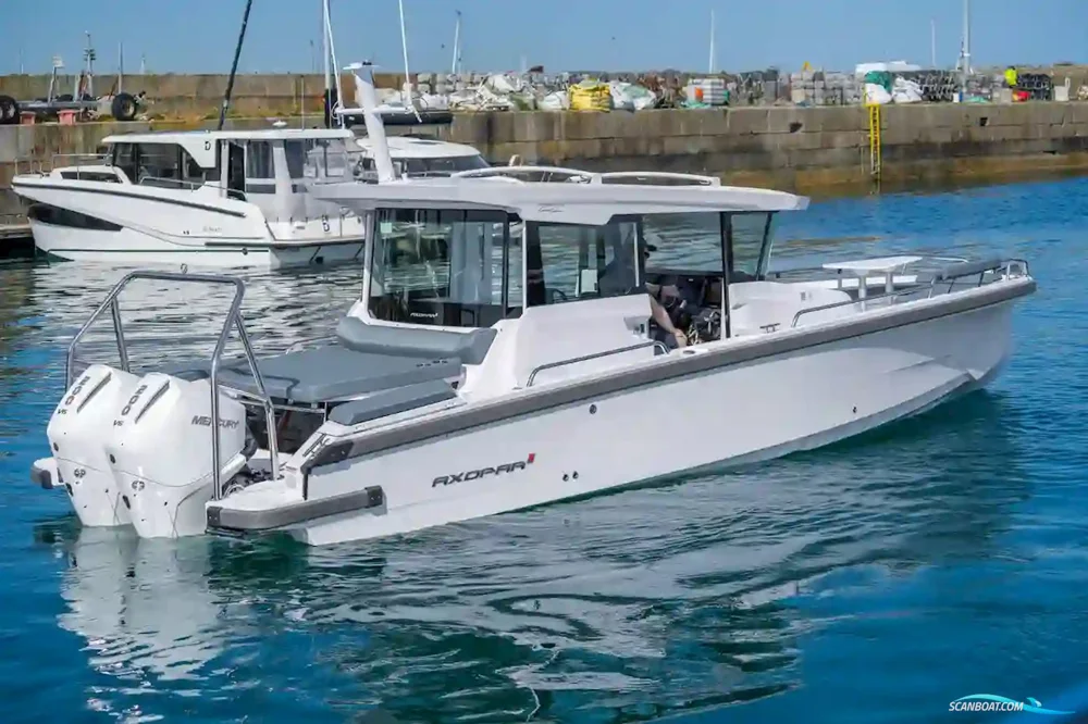 BoatPhoto.coverAlt
