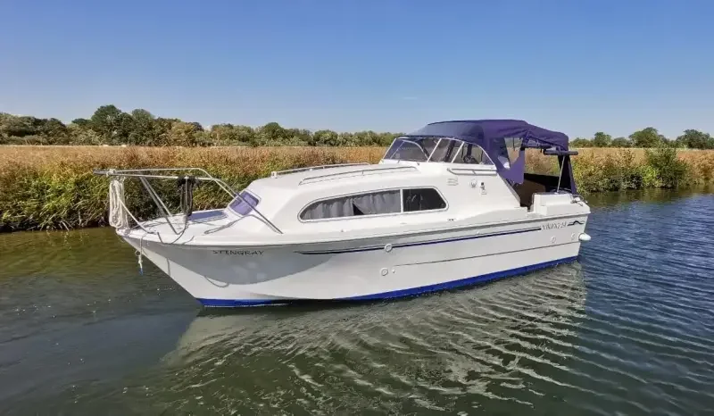 BoatPhoto.alt