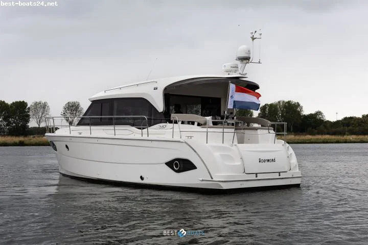 BoatPhoto.alt