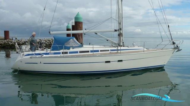 BoatPhoto.alt