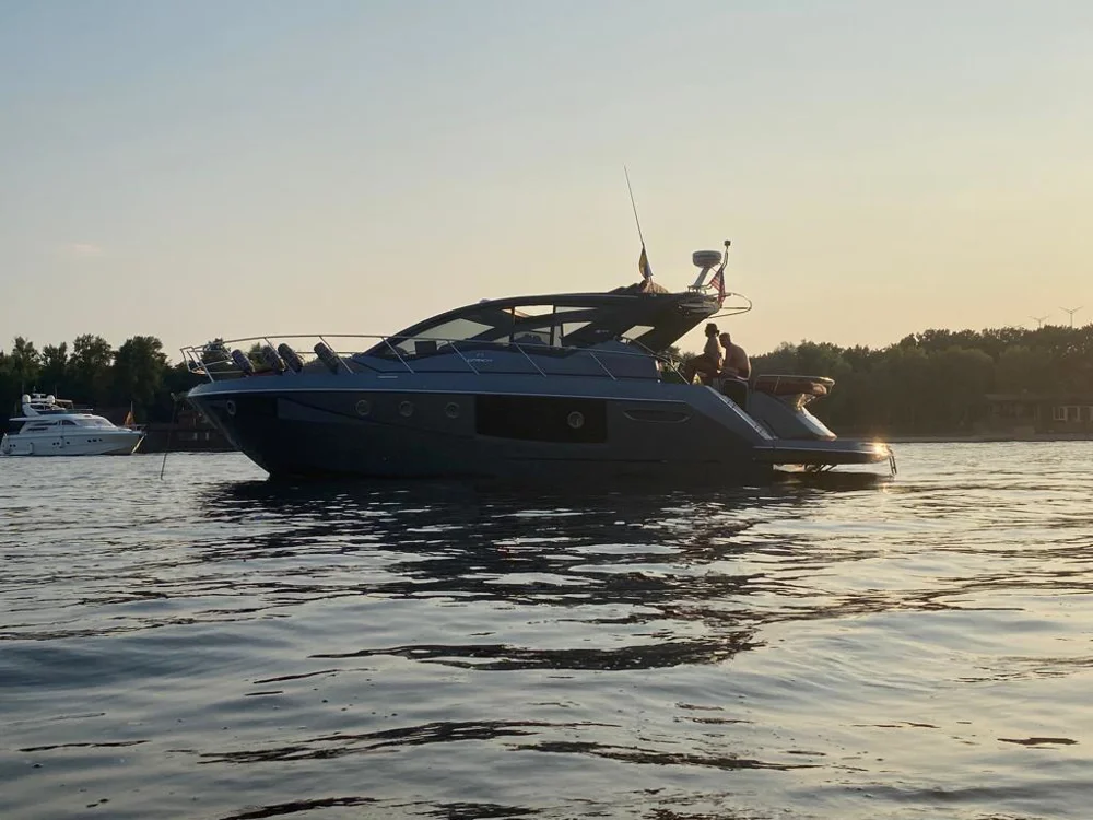 BoatPhoto.alt