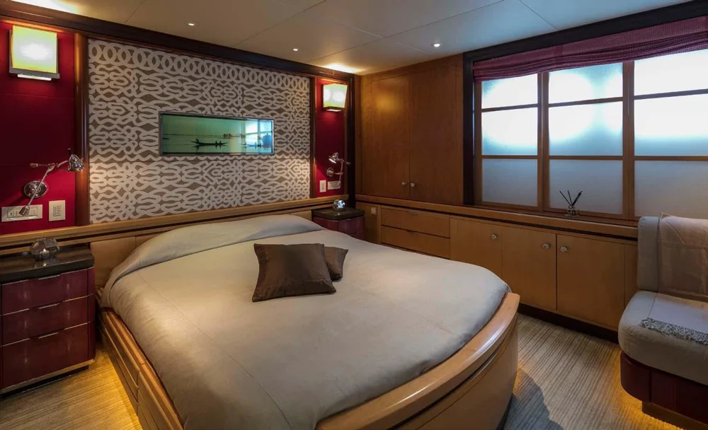 1995 Feadship PEGASUS for sale in Athens, Greece, photo 4 of 5