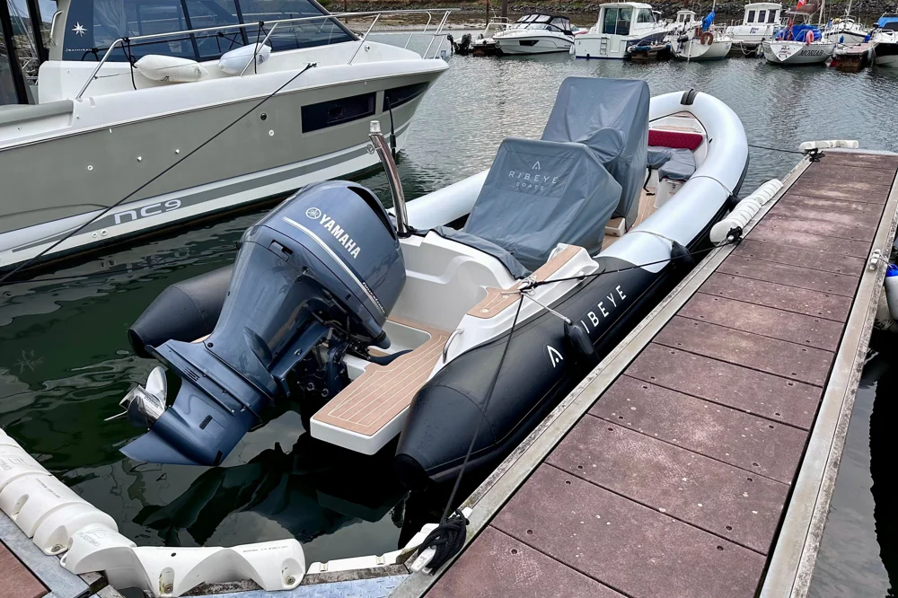 BoatPhoto.alt