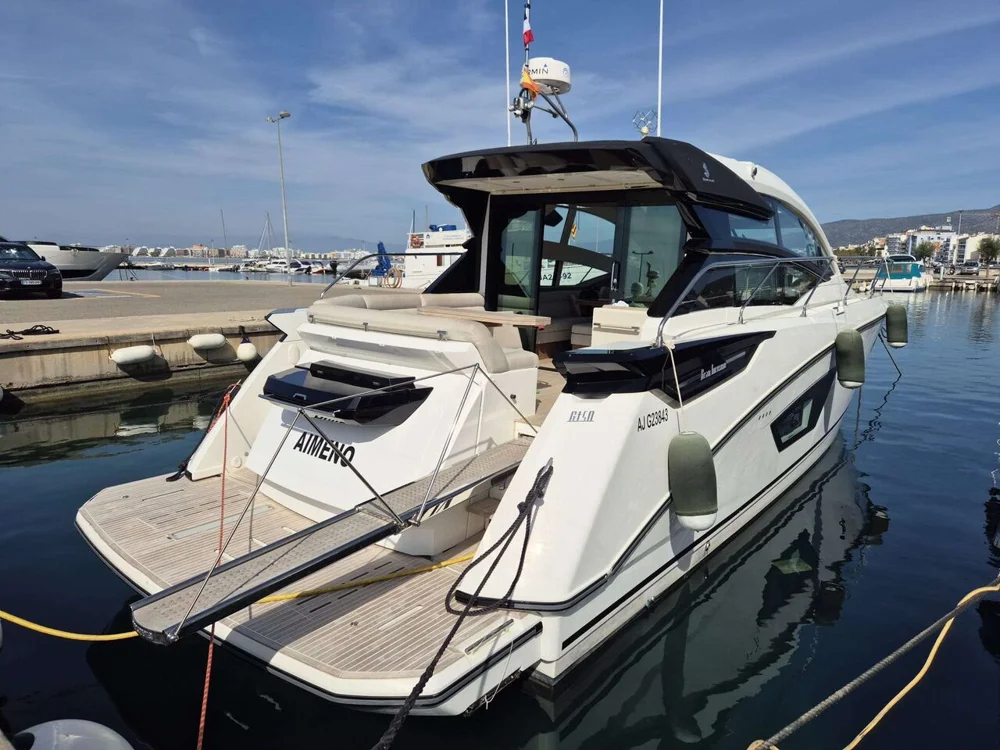 BoatPhoto.alt