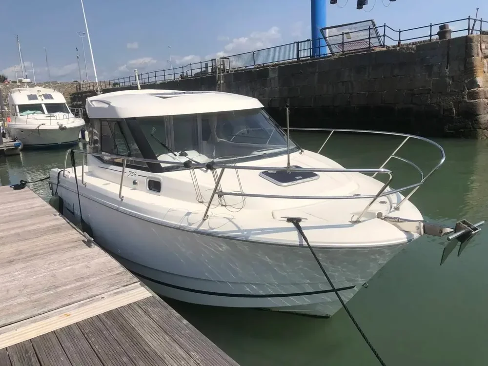 BoatPhoto.alt