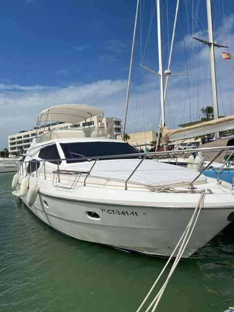 BoatPhoto.coverAlt
