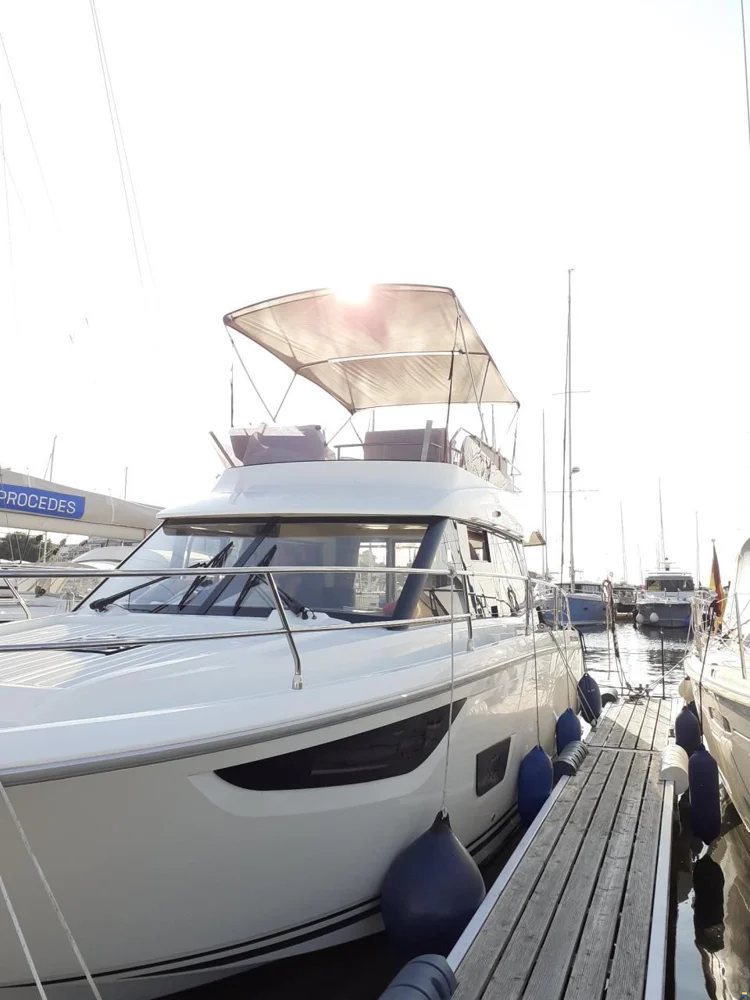 BoatPhoto.alt