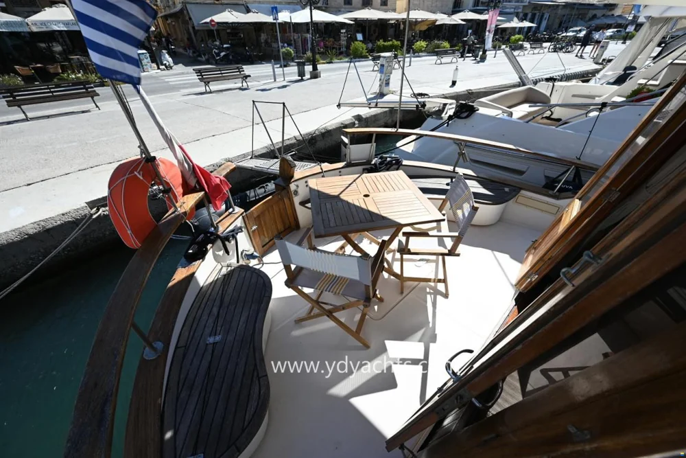2000 Menorquin Yachts 120 for sale in Athens, Greece, photo 4 of 5