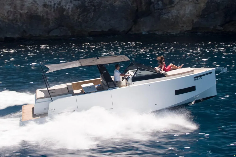 BoatPhoto.alt