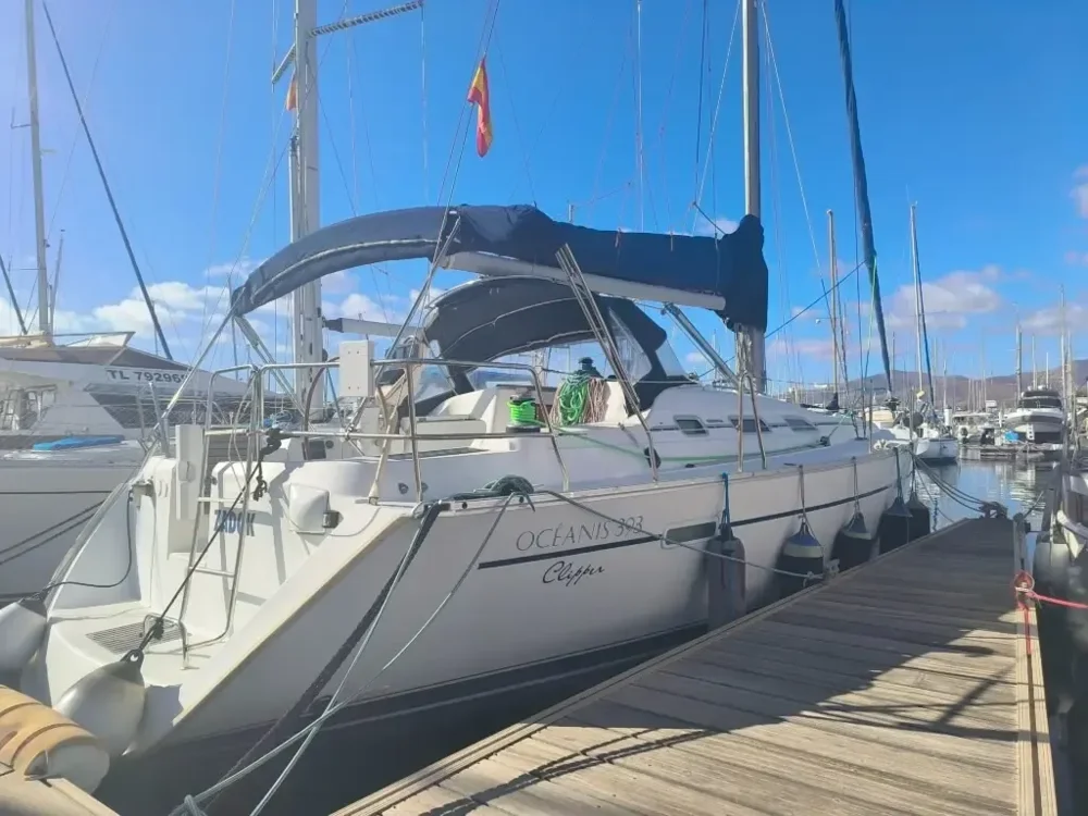 BoatPhoto.coverAlt