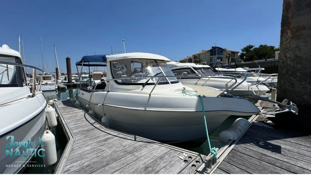 2012 Quicksilver 640 Pilothouse for sale in Talmont-Saint-Hilaire, France, photo 2 of 5