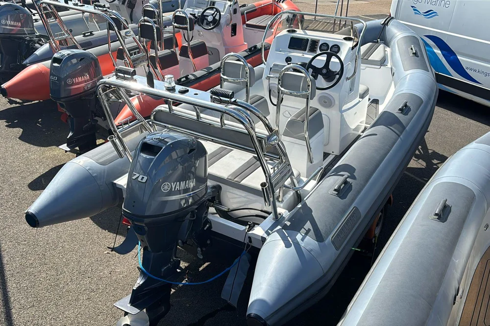 BoatPhoto.alt