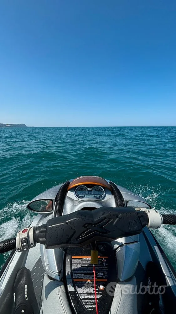 BoatPhoto.coverAlt