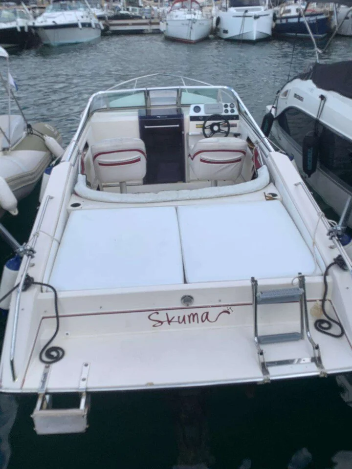 BoatPhoto.alt