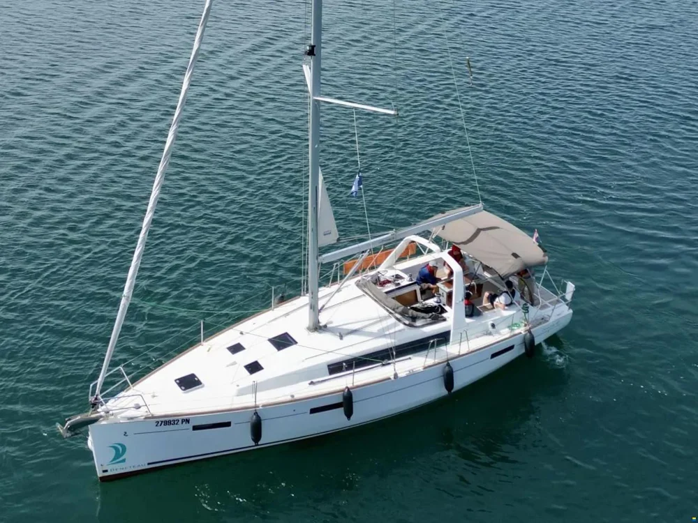 2014 BENETEAU Oceanis 41.1 for sale in Punat, Croatia, photo 5 of 5