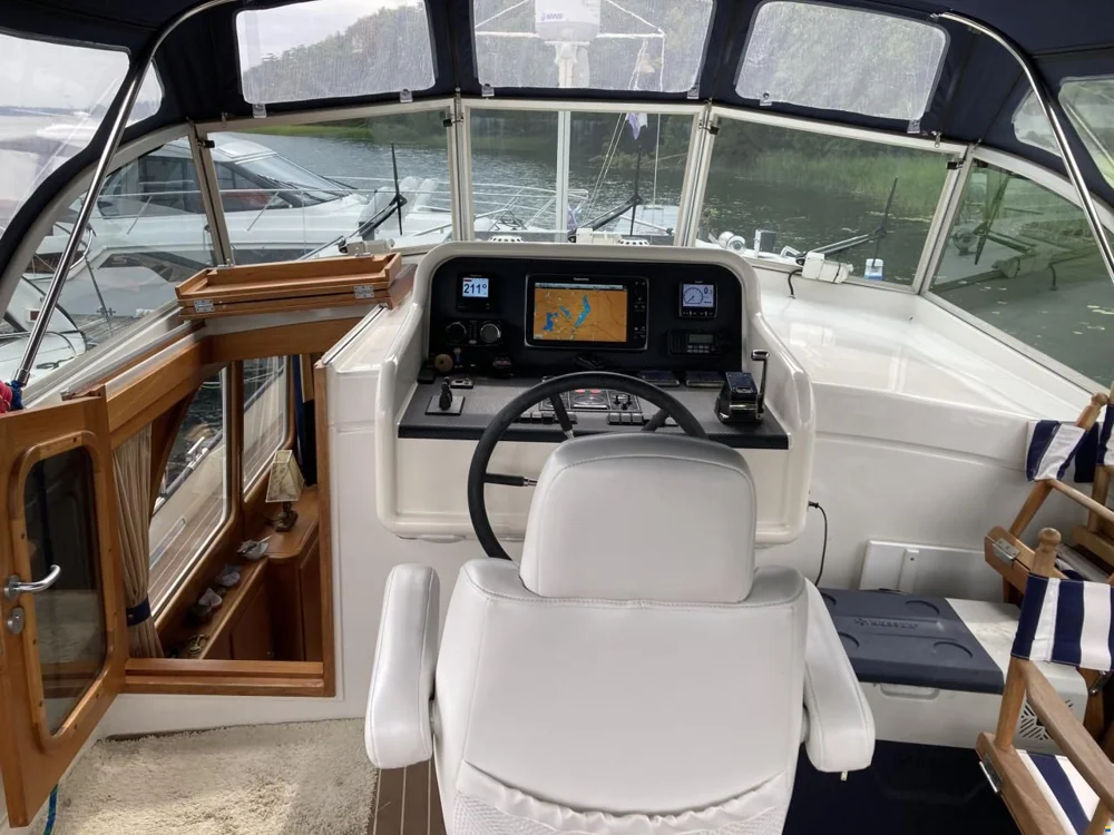 BoatPhoto.alt