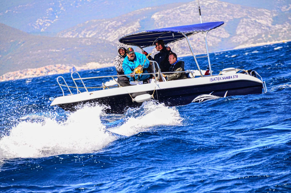 BoatPhoto.alt