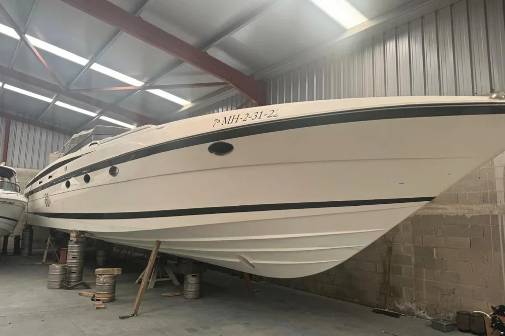 BoatPhoto.coverAlt