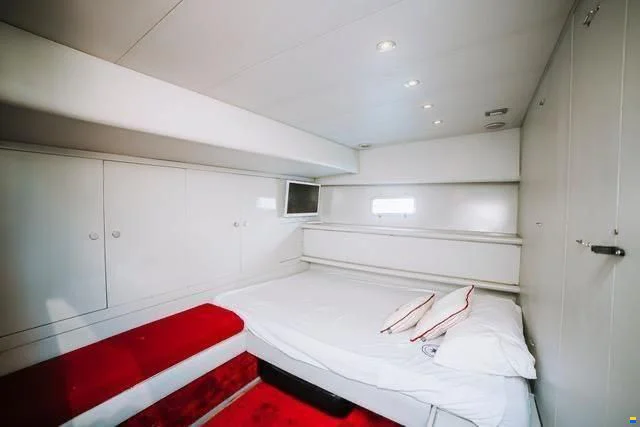 BoatPhoto.alt