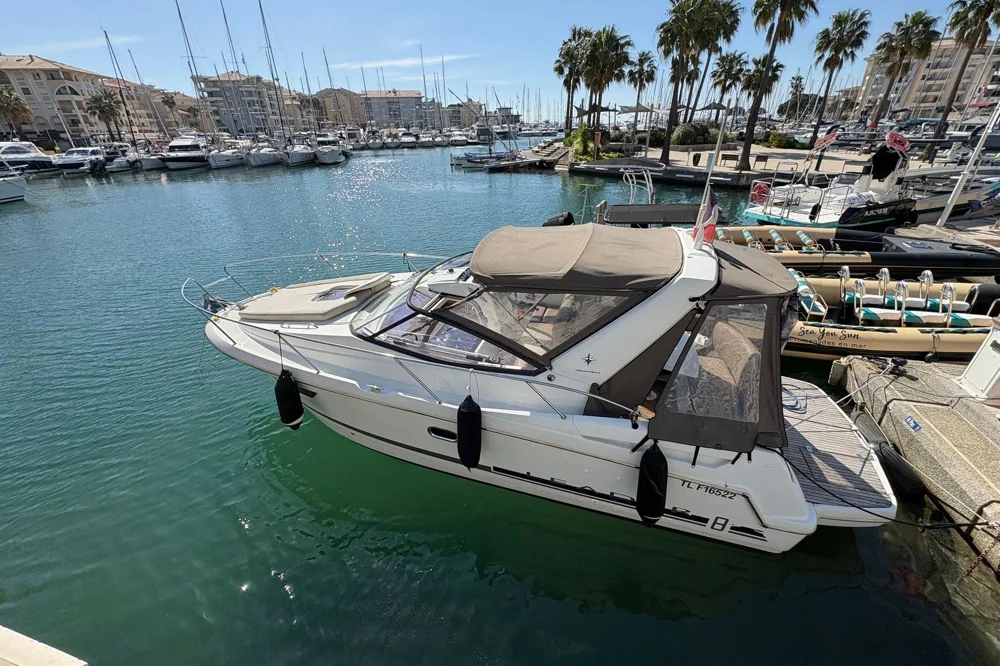 BoatPhoto.coverAlt