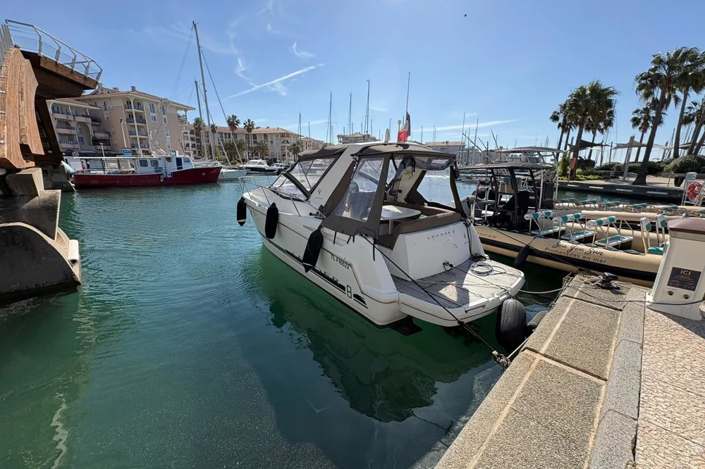BoatPhoto.alt