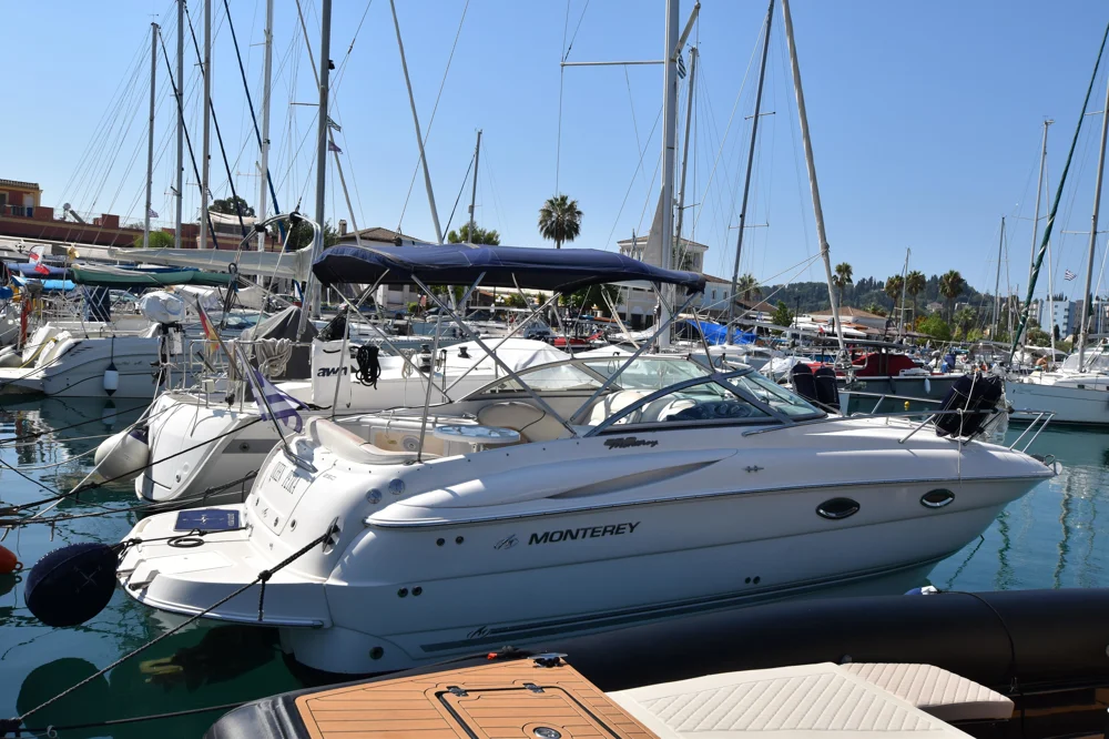 2005 Monterey Boats 250 Cruiser for sale in Lefkáda, Greece, photo 3 of 5