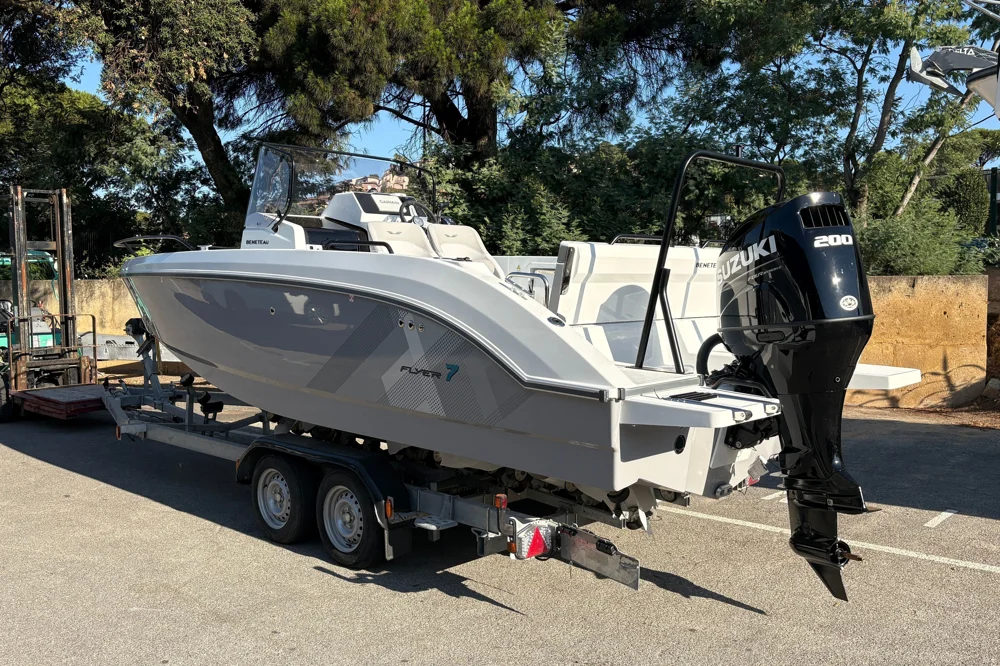 2026 BENETEAU Flyer 7 SPACEdeck for sale in Deauville, France, photo 3 of 5