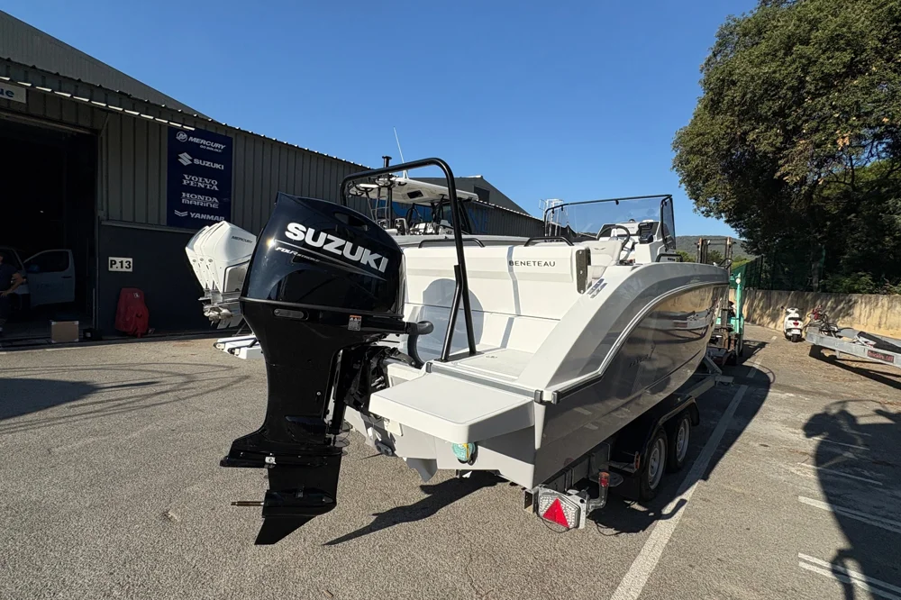2026 BENETEAU Flyer 7 SPACEdeck for sale in Deauville, France, photo 4 of 5