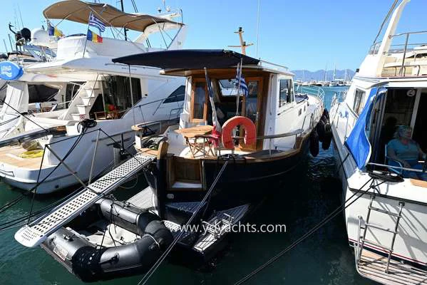 BoatPhoto.alt