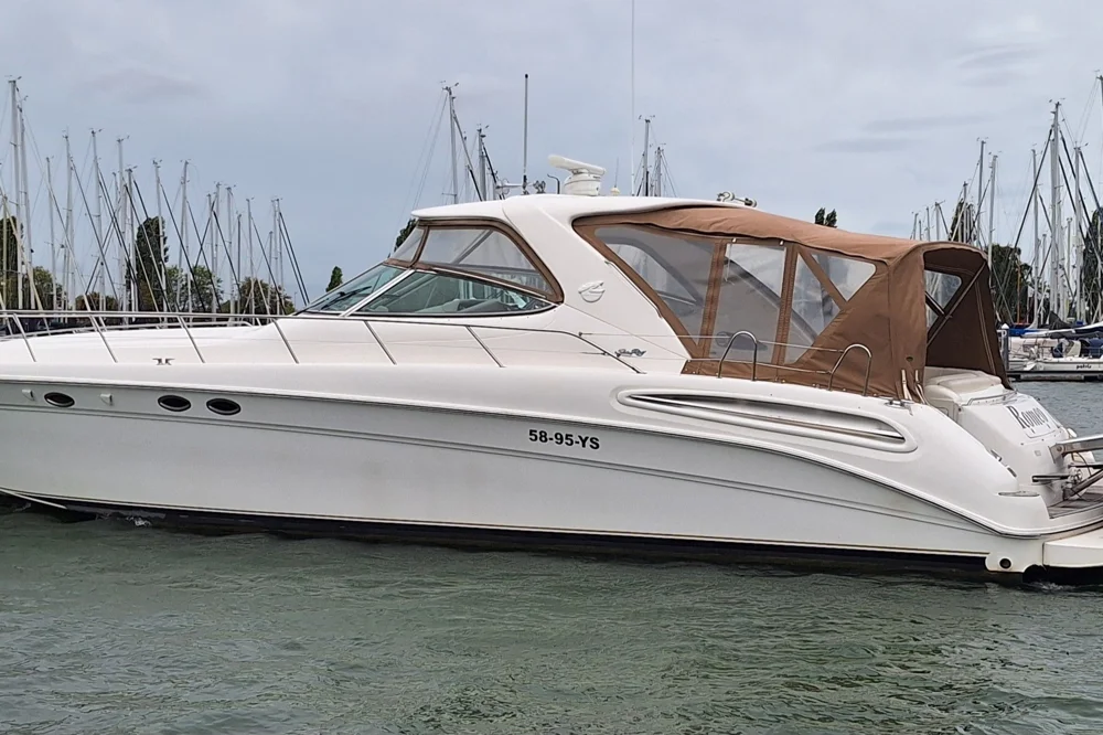 BoatPhoto.coverAlt
