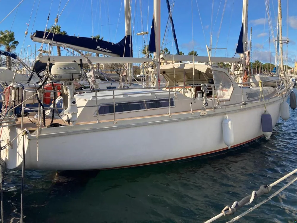 BoatPhoto.coverAlt