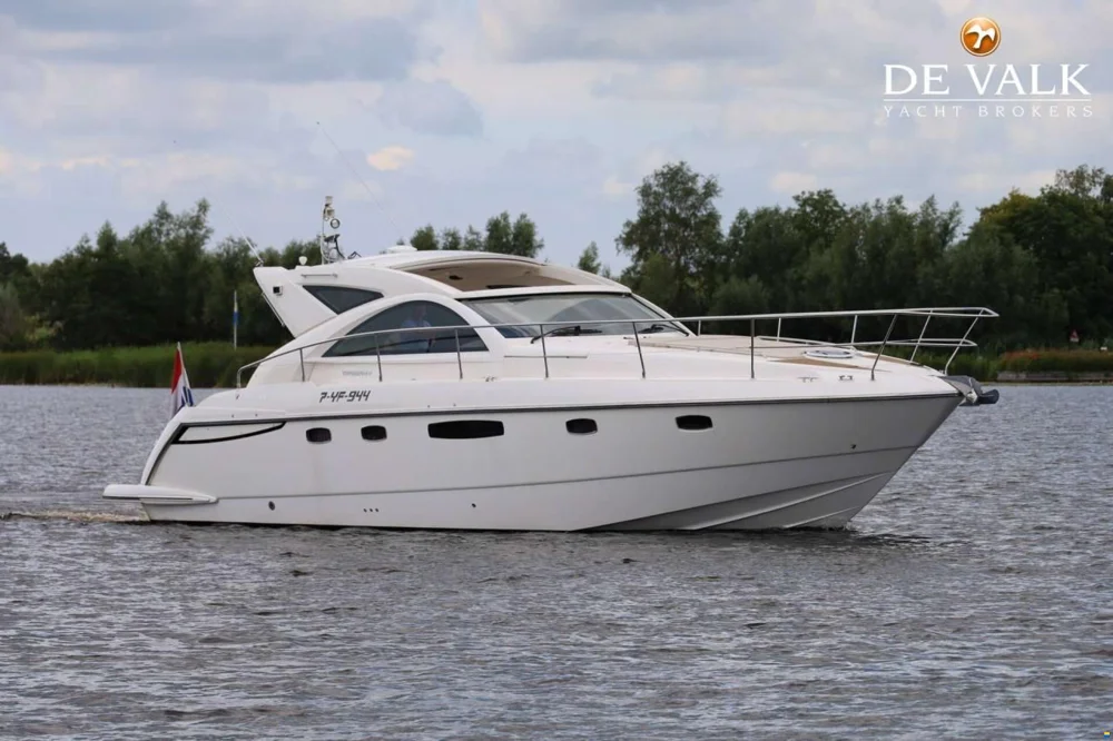 BoatPhoto.coverAlt