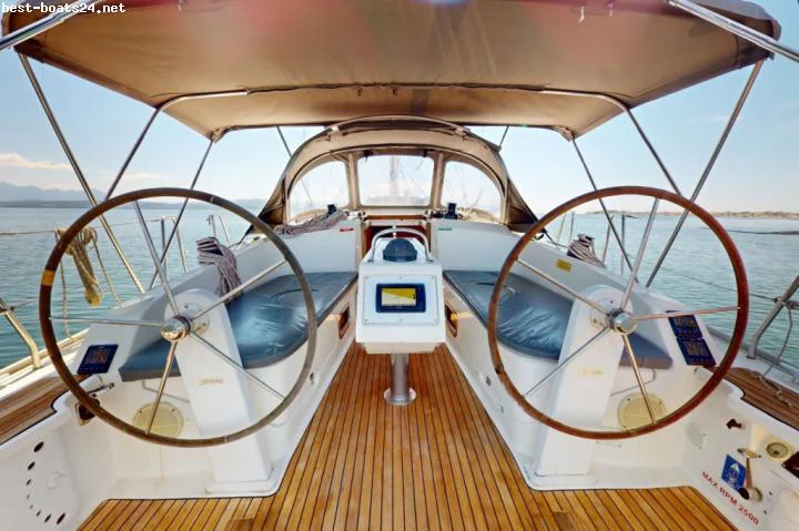 BoatPhoto.alt