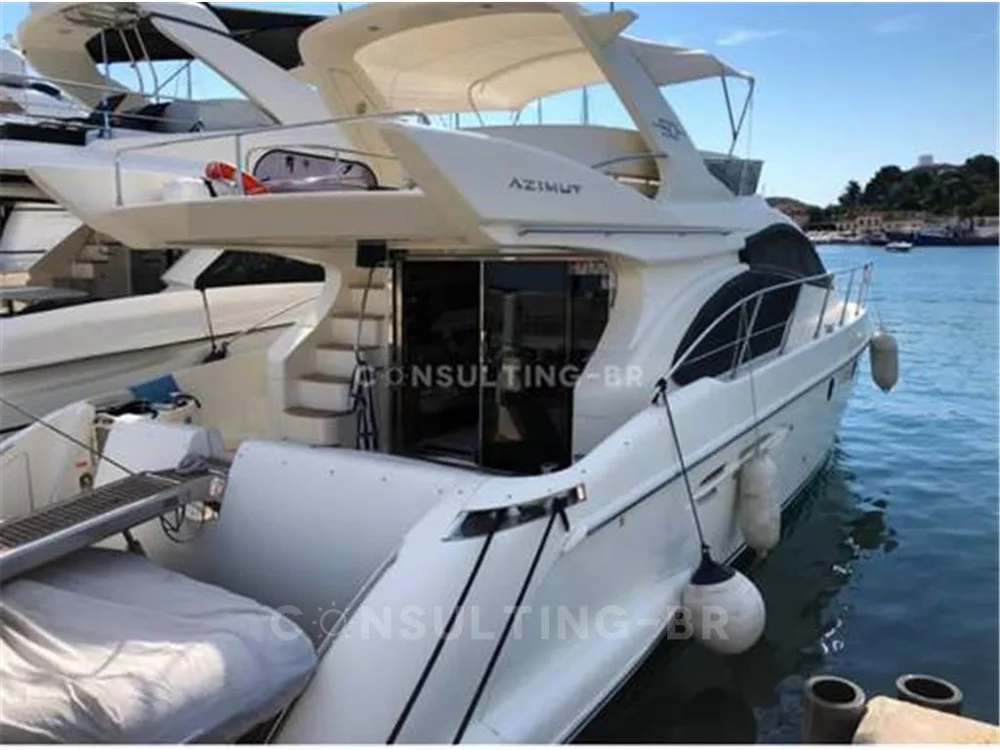 BoatPhoto.coverAlt
