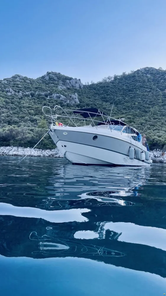 BoatPhoto.alt