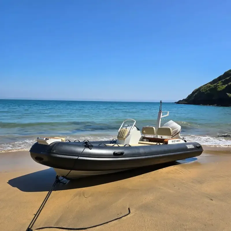 BoatPhoto.coverAlt