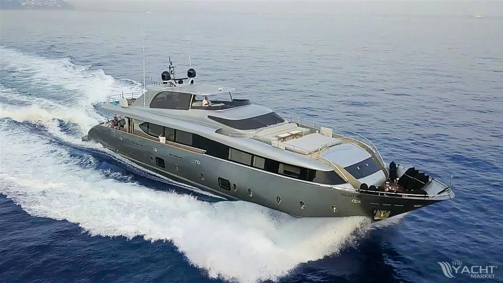 BoatPhoto.alt