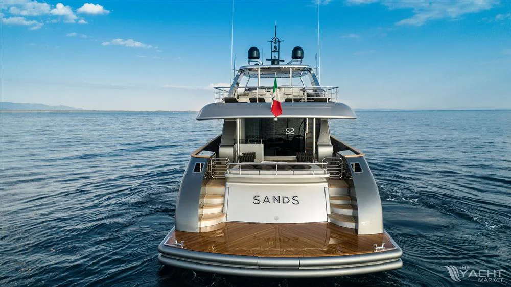 BoatPhoto.alt