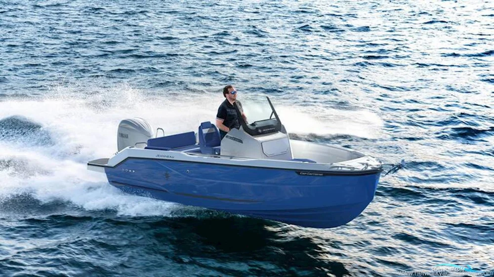 BoatPhoto.alt