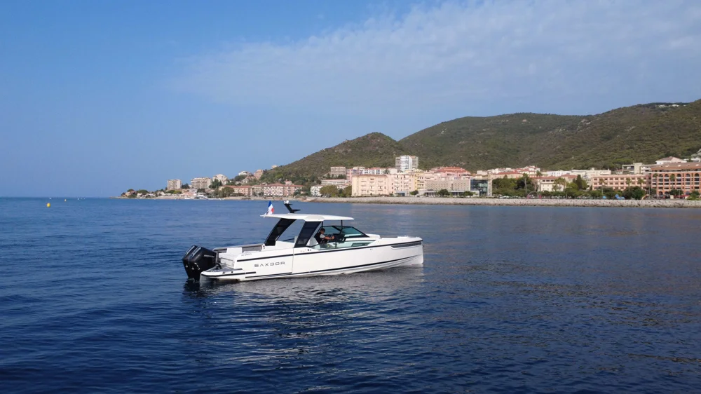 BoatPhoto.coverAlt