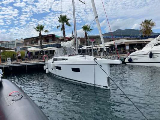 2024 BENETEAU OCEANIS 34.1 for sale in Ajaccio, France, photo 3 of 5