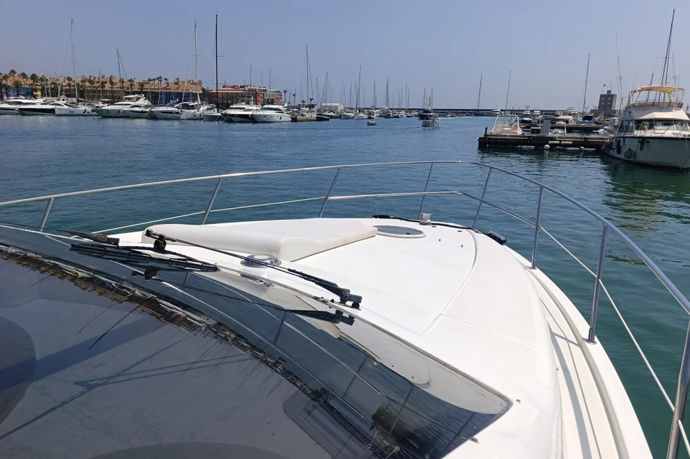 2001 Azimut 46 for sale in Sotogrande, Spain, photo 5 of 5